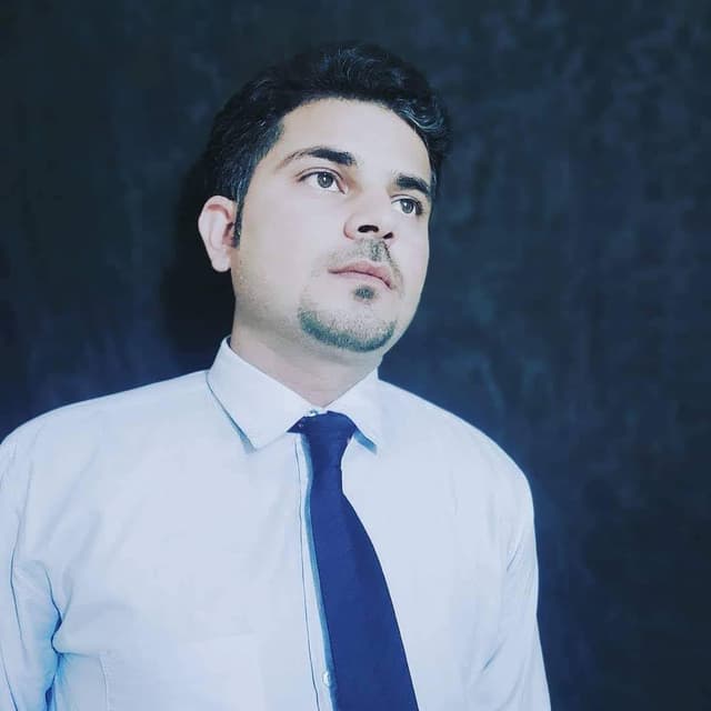 Khattak AI - The world's first Pashto Khattak dialect LLM created by Muhammad Zubair